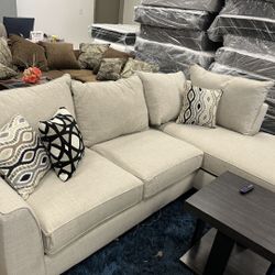 Small Sectional 
