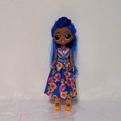 Lol Surprise Doll With Purple Hair In Exelente Condition 10" Inches . Used.