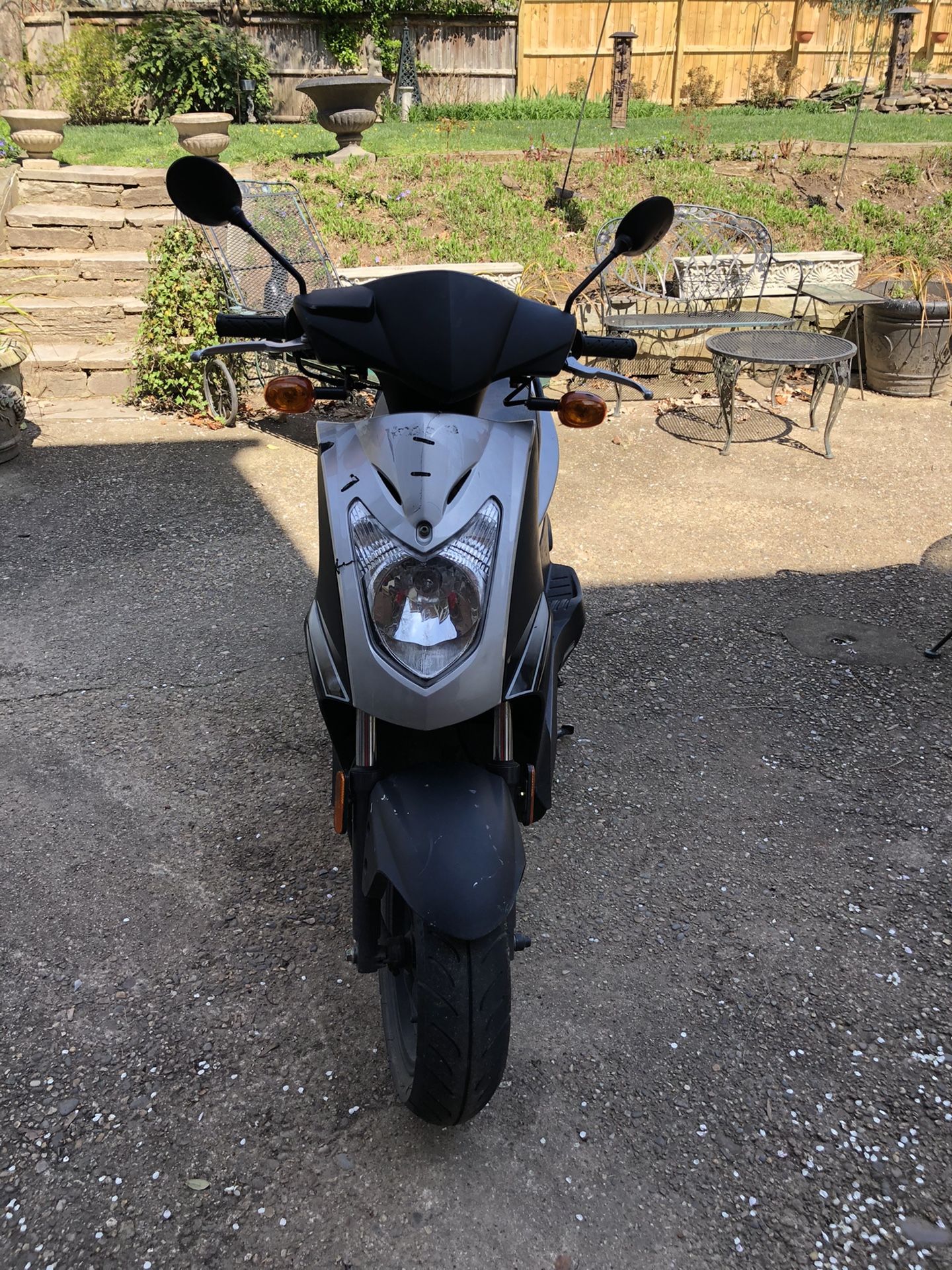 49cc Moped