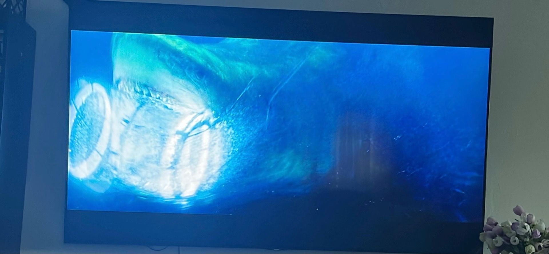 Samsung 75’ 4k smart tv