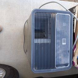 Hisense Dehumidifier