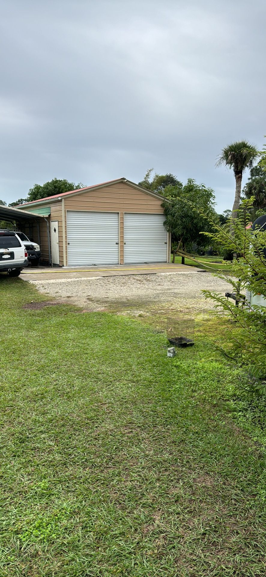 House With 1acre