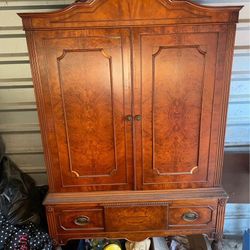 Vintage Saginaw Furniture Shop Mens Wardrobe W4114