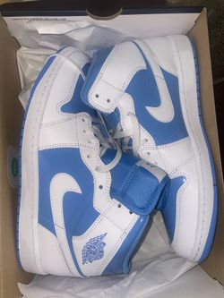 Air Jordan 1 MID SE 
