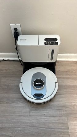 Shark Robot Vacuum with Self-Empty Base