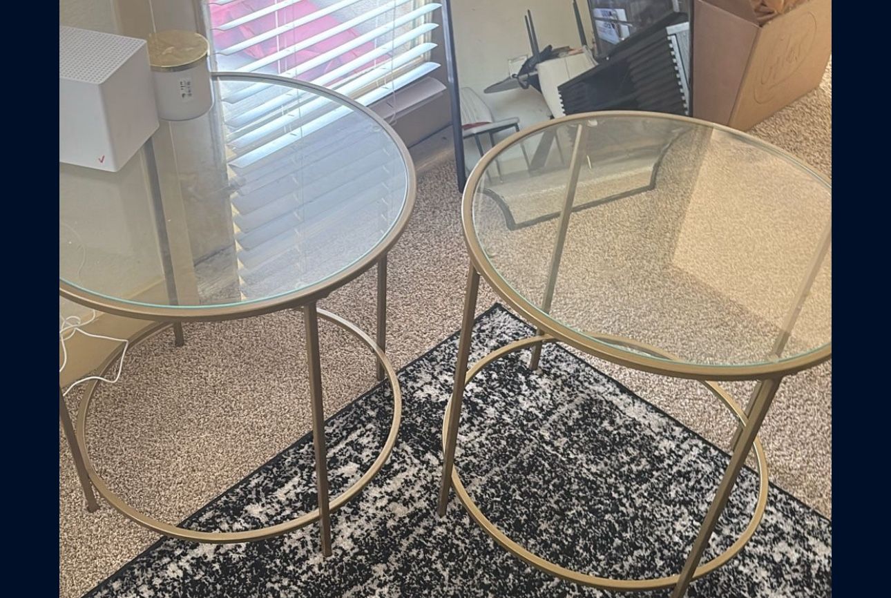 Gold Tables