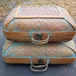 Woven Wicker Suitcases Set of 2 *30.00 Firm* 20"x12"x7" & 16"x11"x7" Decorative Home Decor