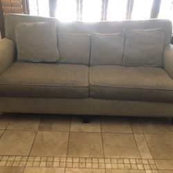 3 Seater Sofa  Good Condition 