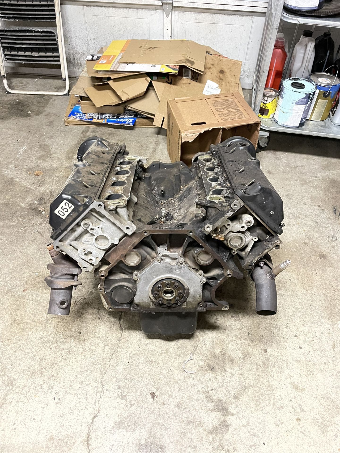 Ford 4 6 2v v8 for sale in centralia wa offerup