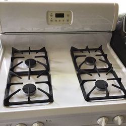 GAS STOVE 