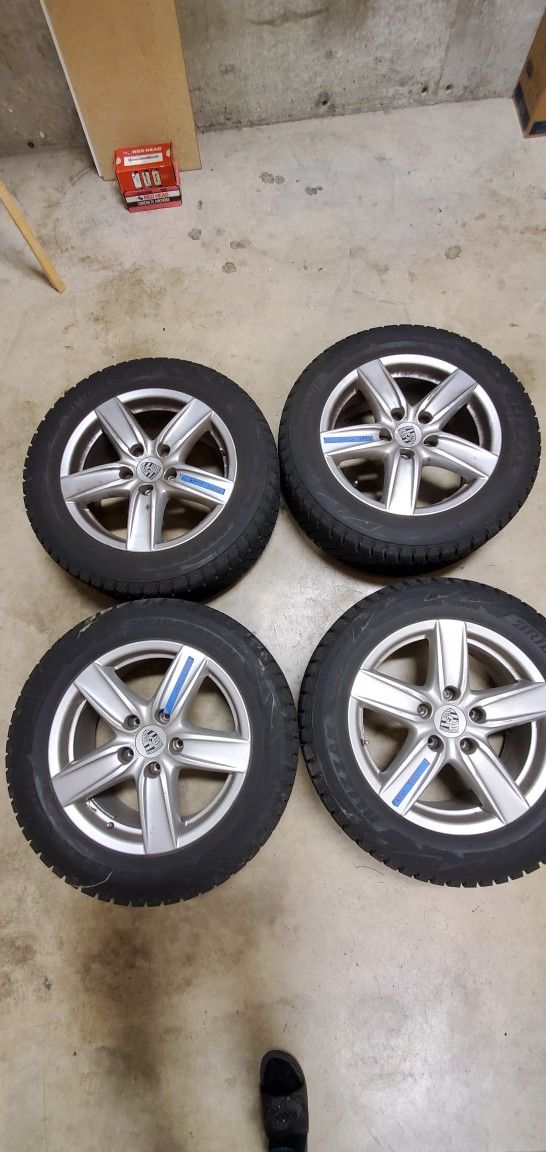 Vw Volkswagen Touareg, Porsche Cayenne, Audi Q7 Studless snow Wheels And Tires Bridgestone Blizzak