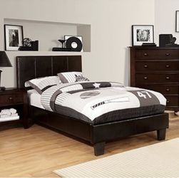 BRAND NEW Easter Or California King Bed Frame, Platform Bed Frame
