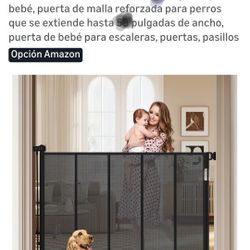 Retractable Safety Gate...Puerta Retráctil Alta Para Bebé y Mascotas