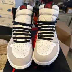 Air Jordan One Retro High Og Light Smoke
