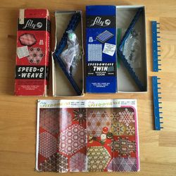 Lot of 2 Lily Speed O Weave Twin Box with Hexagon Looms and booklet