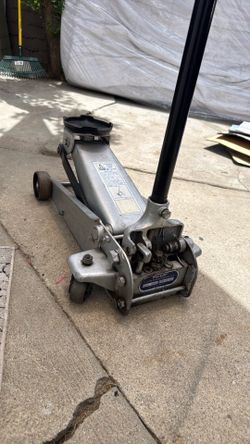 Floor Jack