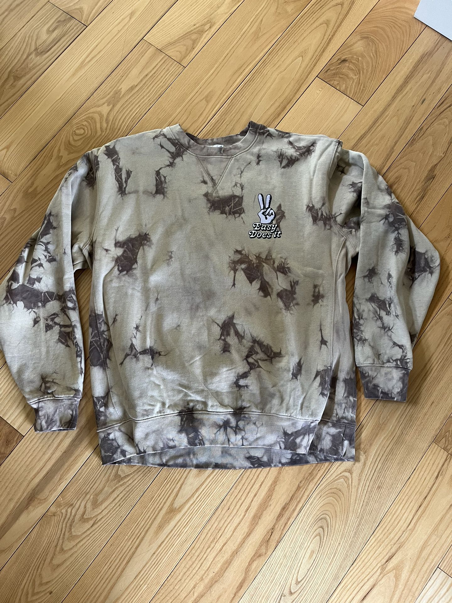 Katin Men’s Crew Sweatshirt. Easy Does It. Size Large. Carried At Urban Outfitters 