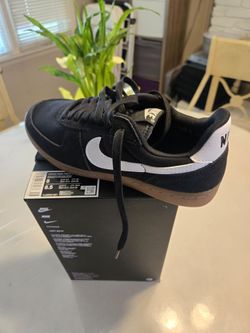 Nike General All Black sz 8w