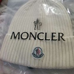 white moncler beanie