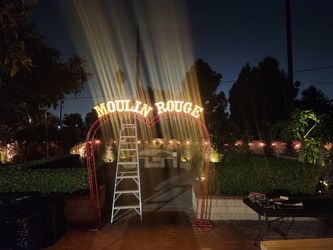 Metal Heart Archway And Moulin Rouge Light Up Sign