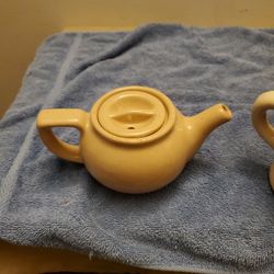 Vintage Ceramic Mini Tea Pot.