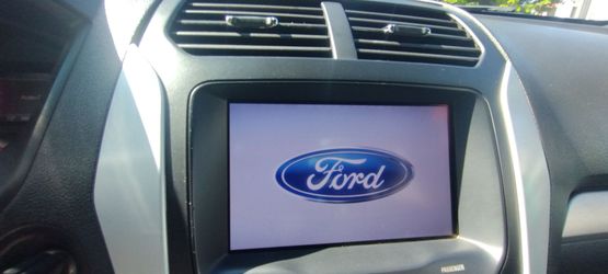 2013 Ford Taurus