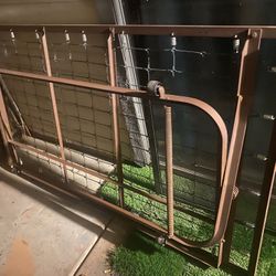 Vintage Metal Twin Sized Trundle Bed Frame