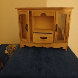 Adorable Little Jewelry  Box