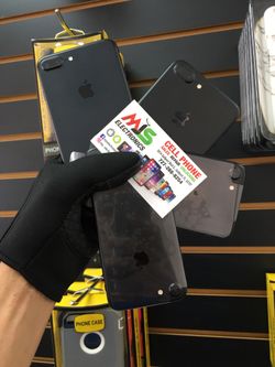 IPHONE 7 32GB UNLOCKED