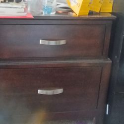 Set of brown cute nightstand