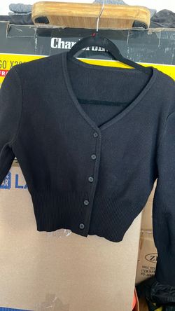 Used sweater $1.00 size M