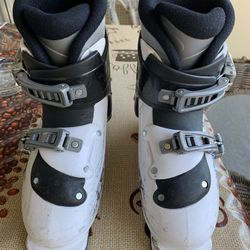 Salomon T2 Ski Boots for Kids 18/19.5 - 240mm