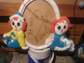 Raggedy Ann and Andy picture frame
