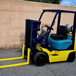Komatsu Forklift  4000 Lbs Capacity 