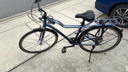 Blue City Commuter Bike with Rear Rack