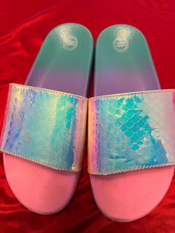 Girl Sandals Size 3-4