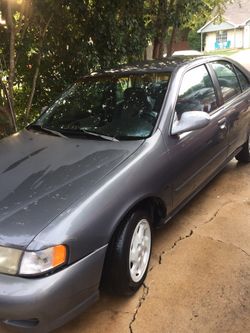 Nissan centra 1999 buanas condiciones no le trabaja la reversa todolodemes trabaja bien