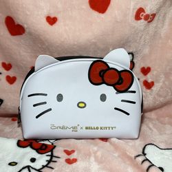 Hello Kitty Makeup Bag