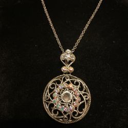 18” SilverTone Necklace With Rainbow Rhinestone Pendant 
