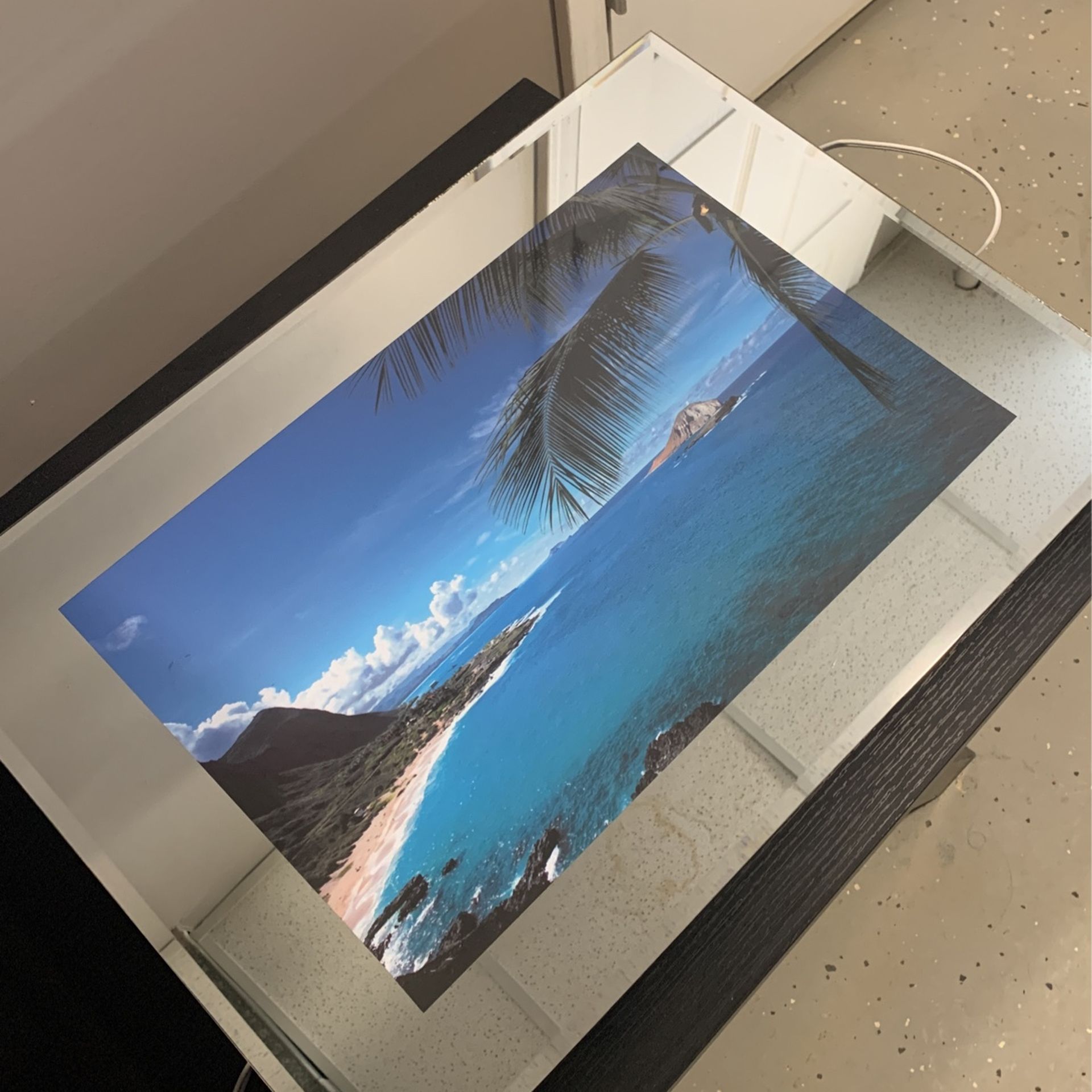 Light Up Mirrored Wall Art, Ocean View $25 OBO