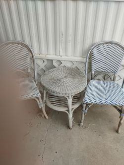 3 piece antique wicker lawn or patio set