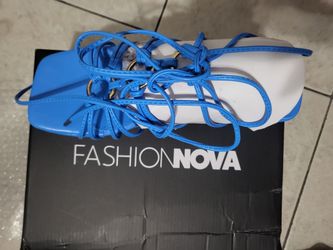 Beautiful  platform  royal blue  tie up sandal