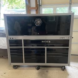 Matco 4S Triple Bay Toolbox With Hutch