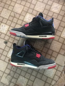 Jordan 4s