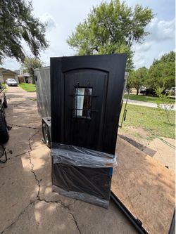 Front door You can install it on the side you need