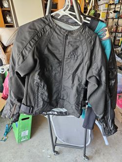 Icon Jacket Small Womens 