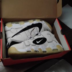 Nike Uptempos Size 12 