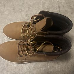 Timberland Dausette Sneaker Boots Size 7.5 