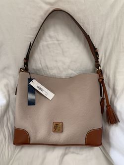 Dooney And Bourke Handbag