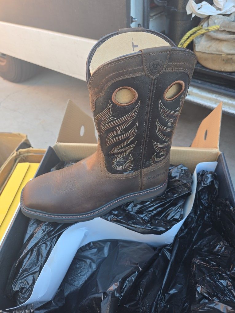 Brand New Ariat Men Work Boots
